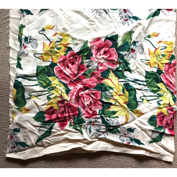 50's Cream with large floral print fabric lined with cream silk-curtain remnants - Picture 4 of 5